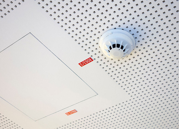 Brandmeldeanlage Prüfung-Meldertausch von CWS Fire Safety