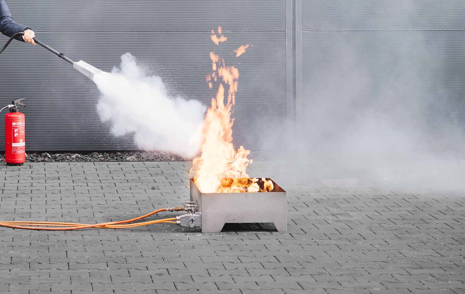 Wichtige Faktoren für die Gültigkeitsdauer von Brandschutzhelfern-CWS Fire Safety